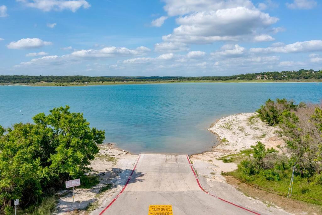 Sunset Ridge 2King Beds Lake Hot Tub Pool Canyon Lake Εξωτερικό φωτογραφία